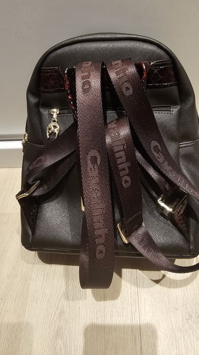 Mochila castanha cavalinho