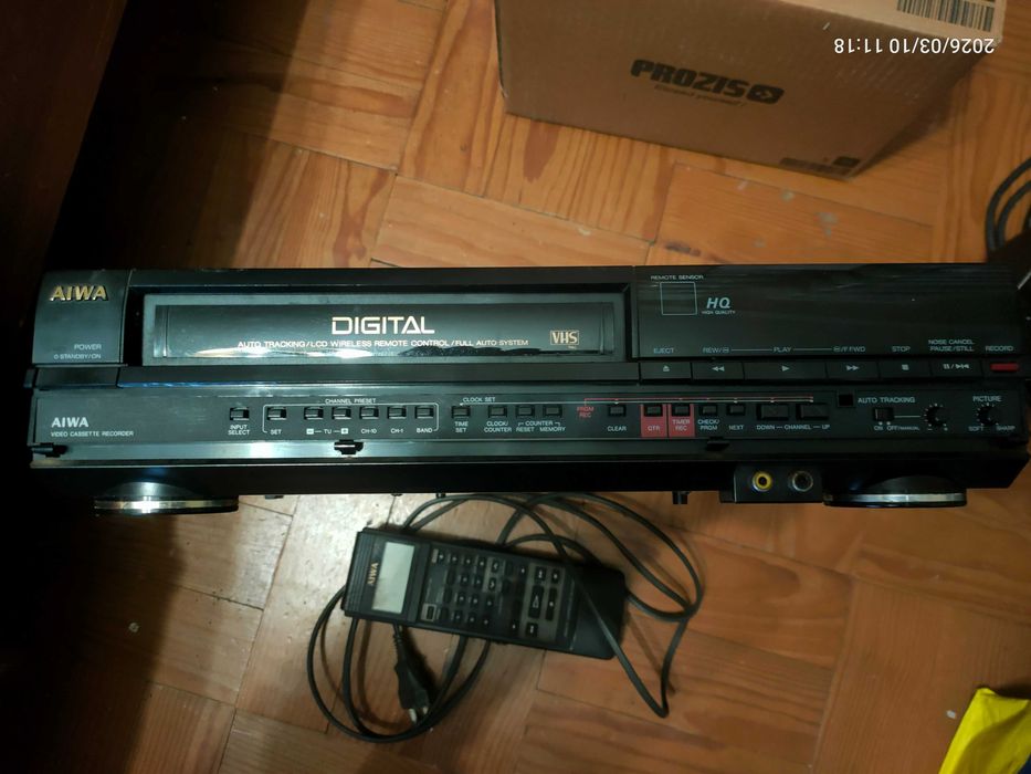 Leitor VHS AIWA c/ comando
