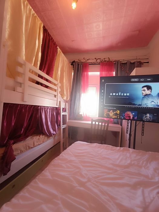 Quarto Privado para 1 ou 2 Pessoas, c/ TV 55", HD Streaming, WiFi, AC e Contrato (AIMA)