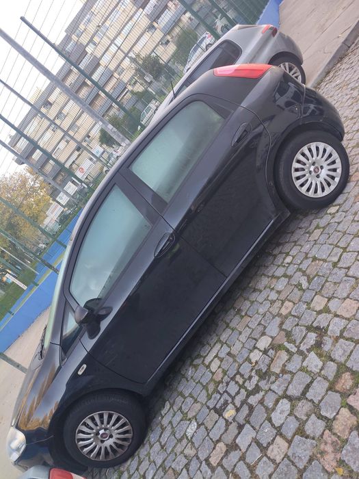 FIAT Grande Punto Hatchback 1.2 Gasolina 65 cv — photo 5