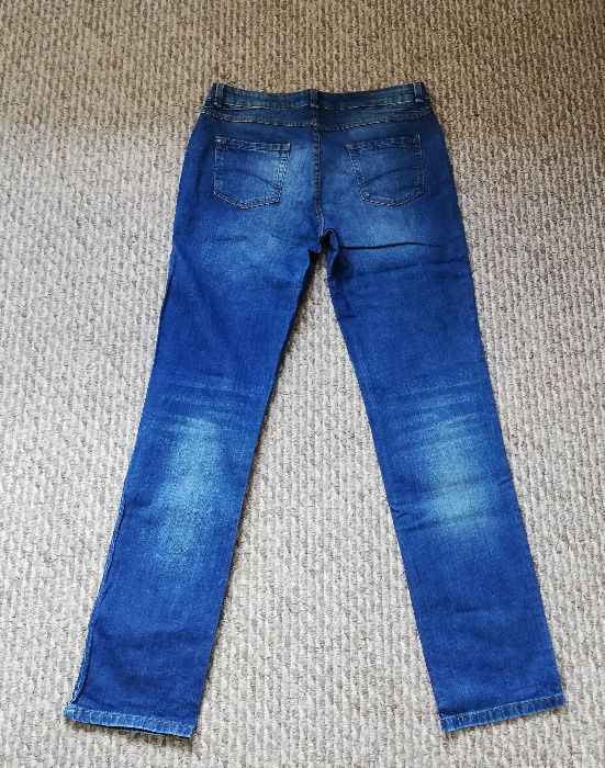 sprzedam jeansy c&a