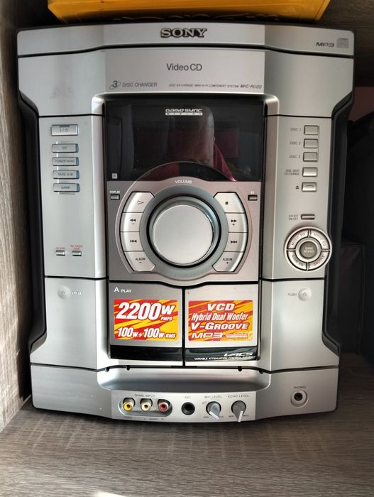 Продам музичний центр