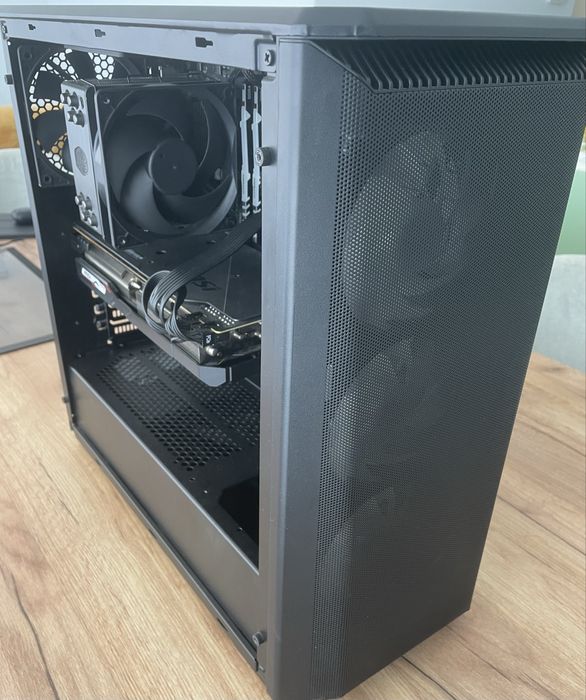 Computador Gaming Ryzen 5 3600 + RX5700XT