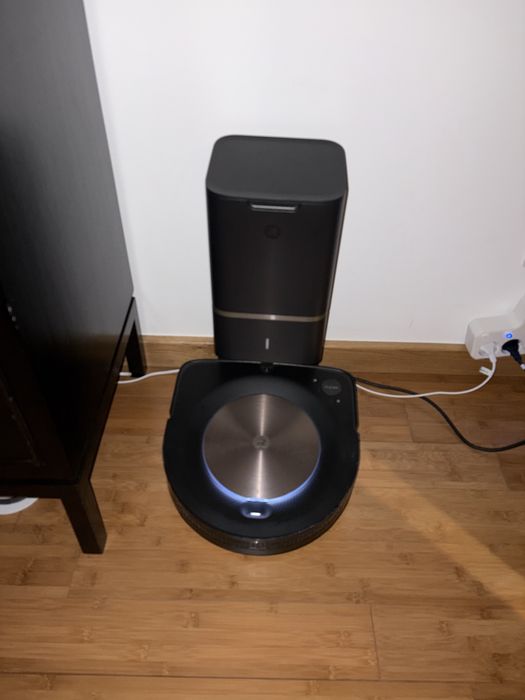 IRobot com casa e auto carregamento (iRobot Roomba s9+, com base de esvaziamento automático)