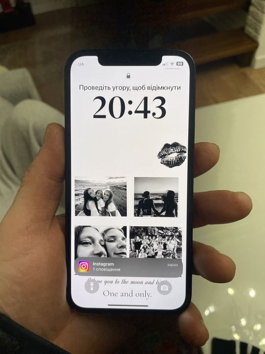 Продам айфон 12 128гб