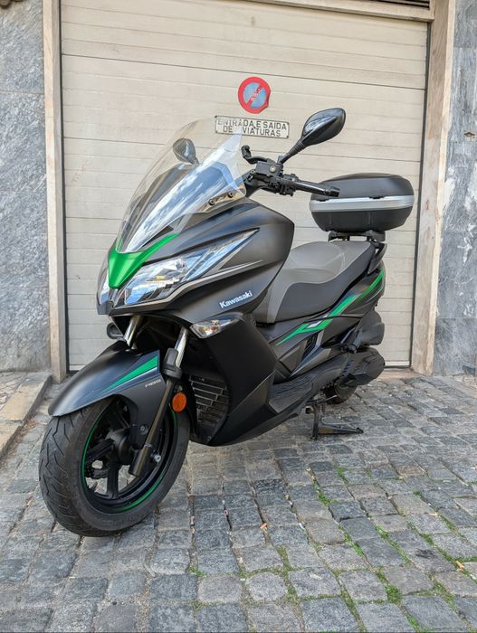 Kawasaki J 300cc