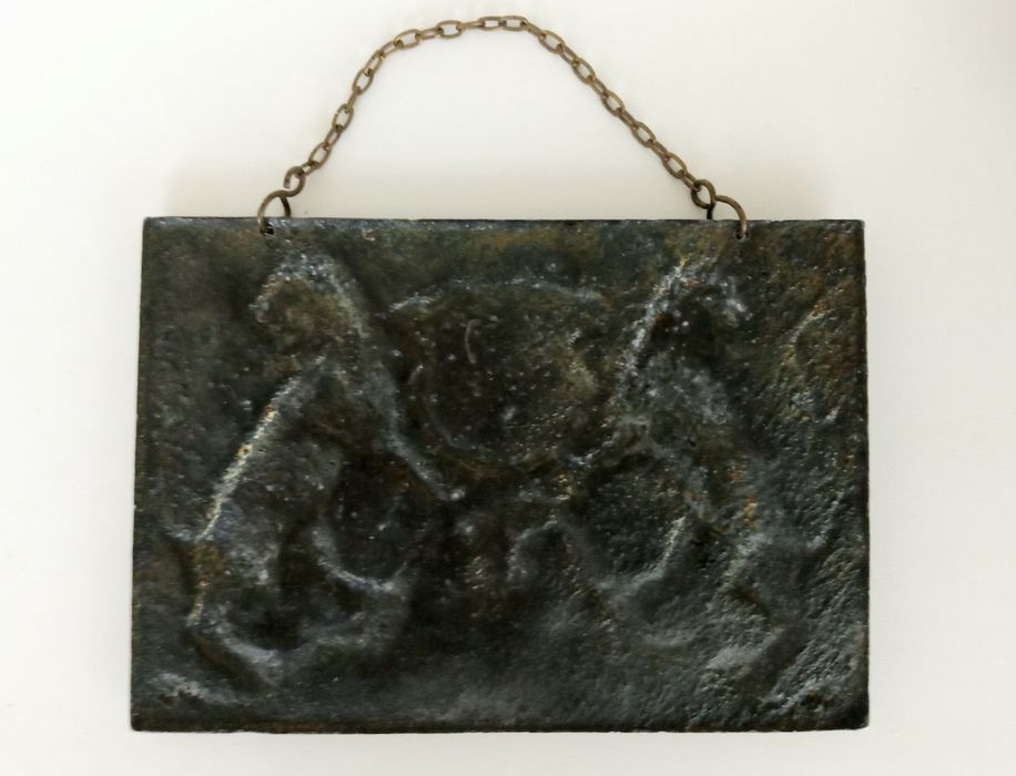 Старая  плакетка