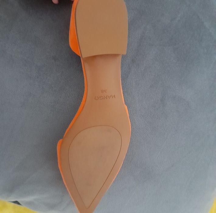 Sabrinas Novas Mango