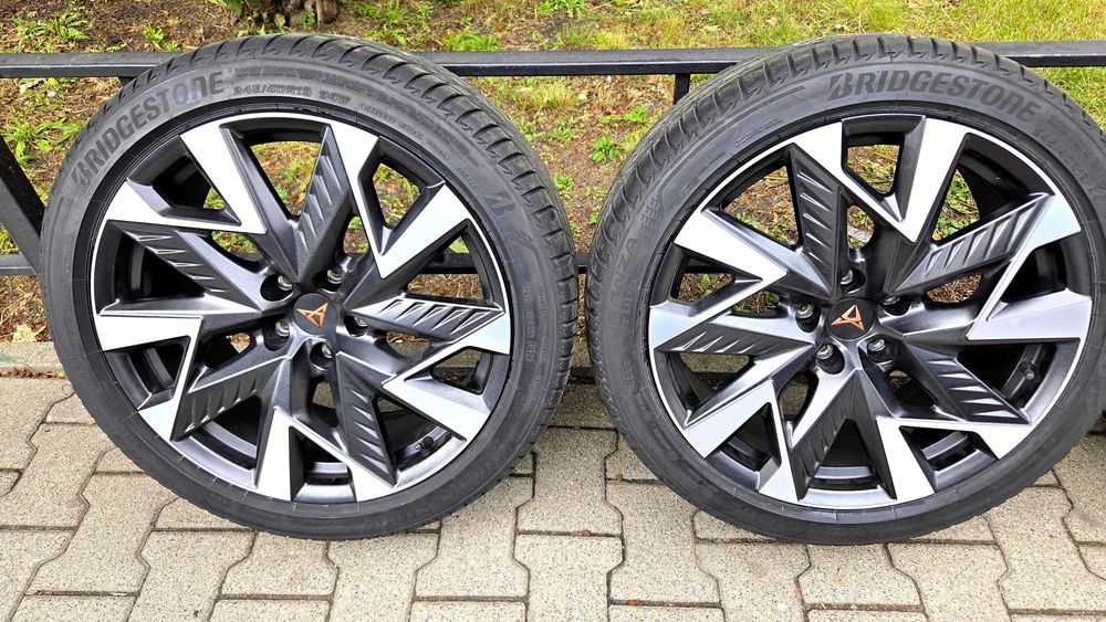 Cupra Formentor Koła 19 Cali Sandstorm Bridgestone Turanza T005 Lato Jak Nowe !!!