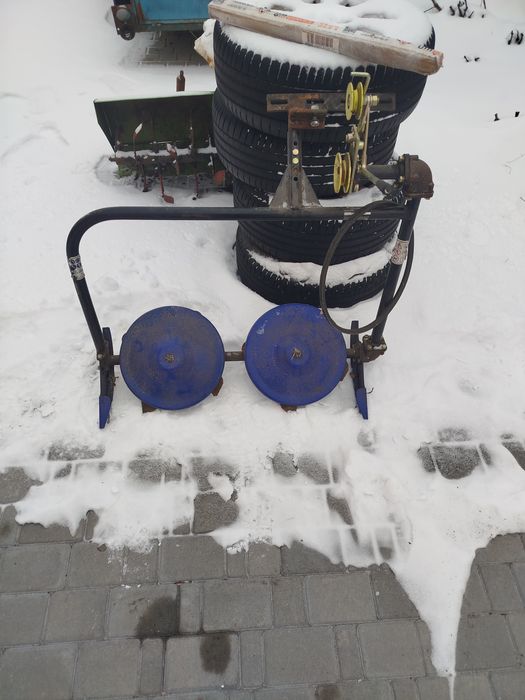 Продам мотоблок дизельный 12 л/с.