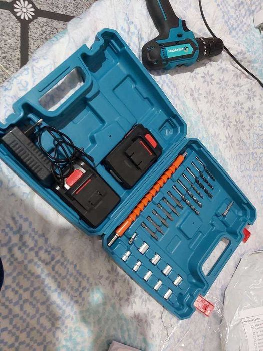 Furadeira elétrica 32v 3 em 1 sem fio