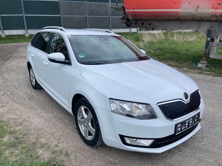 Skoda Octavia Skoda octavia 1.6 tdi DSG 2015 r