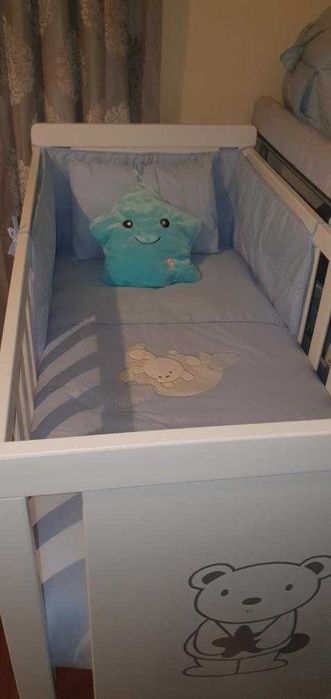 Vendo berço de bebé