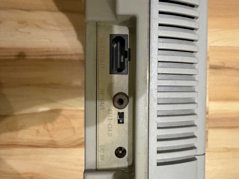 Konsola Nintendo Super Famicom SNES 2 kontrolery okablowanie ZESTAW