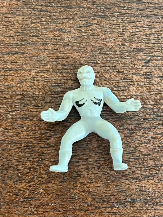 Boneco Vintage Clássico dos 80s/Vintage Doll Classic Monster of the 80