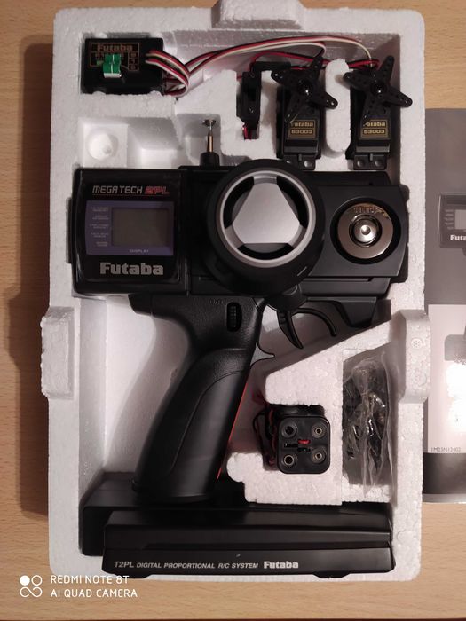 Comando RC Futaba MEGATECH 2 PL - NOVO