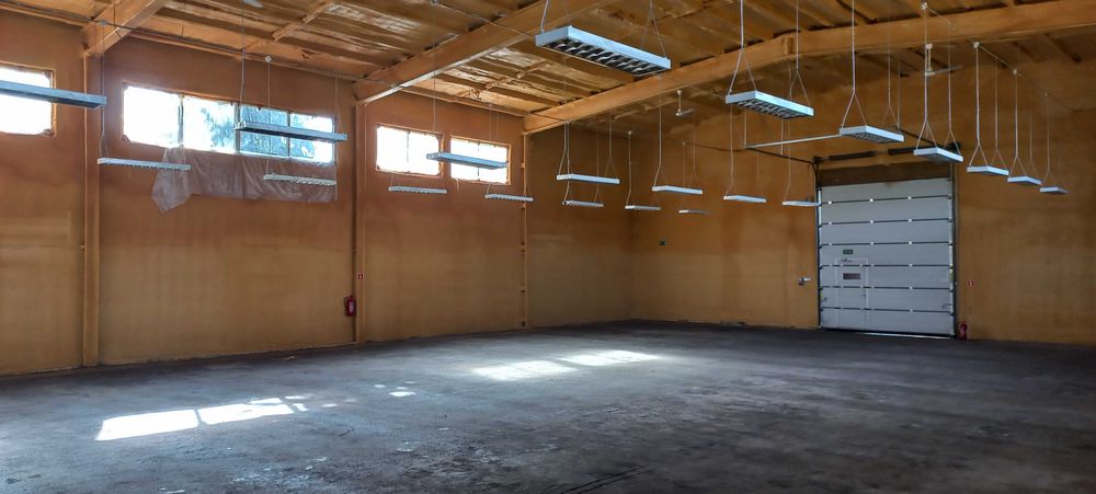 Hala 1000 m2, działka 5300 m2 Brwinów Centrum