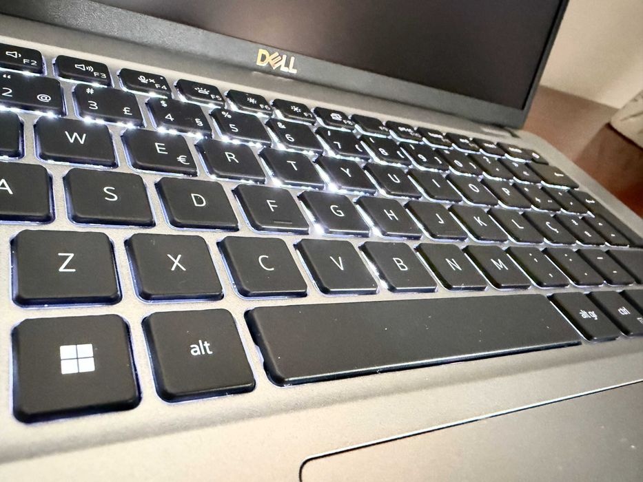 Dell Latitude 5440|14"FullHD+|i7-1365u c/10 Cores|32Gb Ram|Ssd 512Gb|
