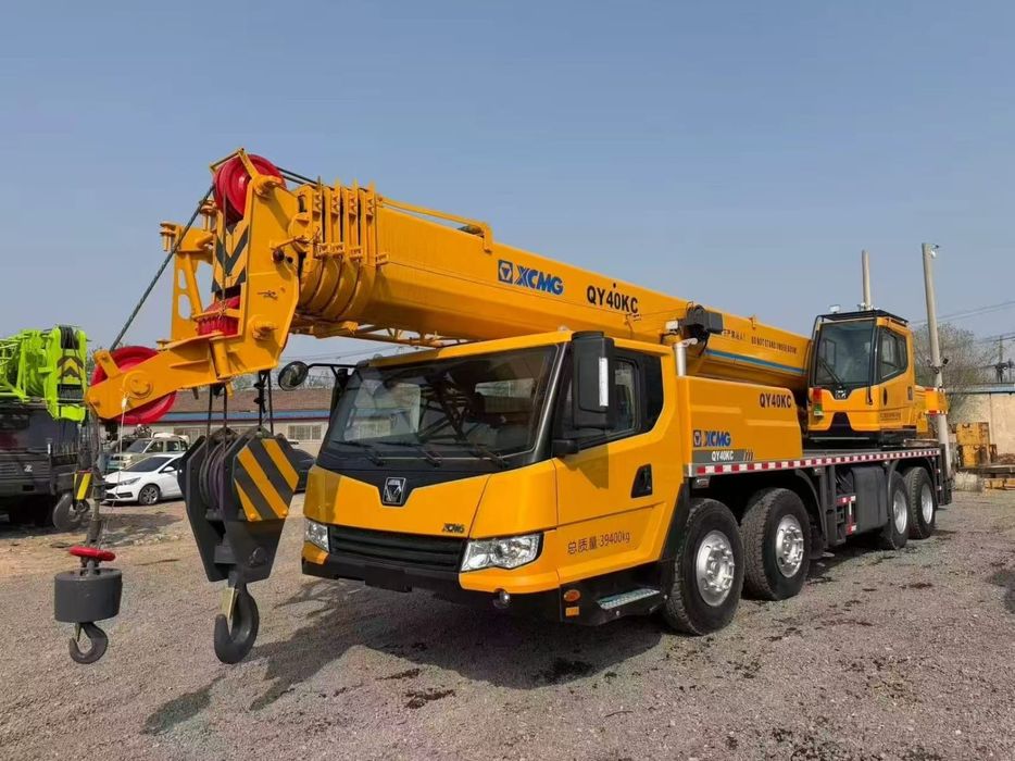 Автокран  XCMG QY40KC, Вантажопідйомністю  40т.