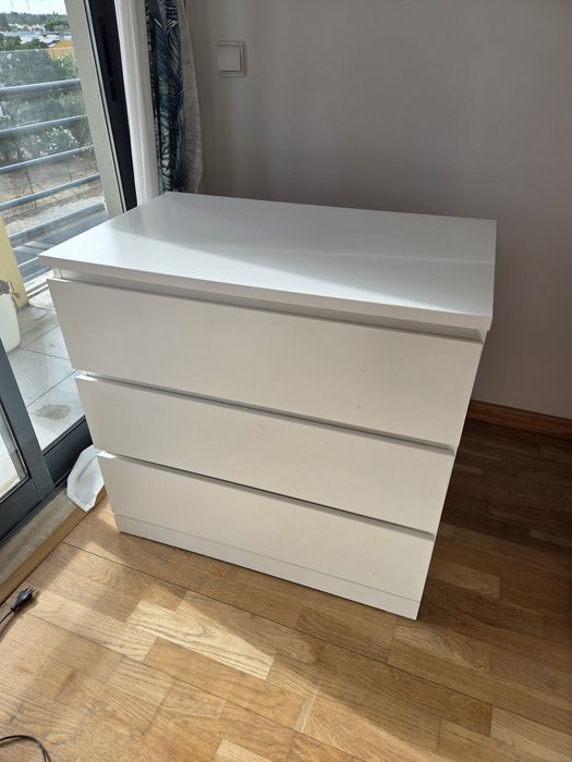 Cómoda IKEA MALM (modelo descontinuado)