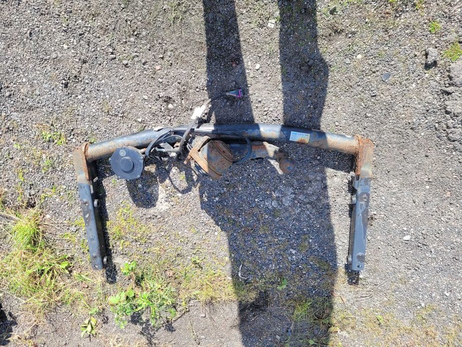 Hak holowniczy Audi A6 C7,C8 elektryczny.