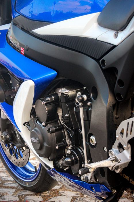 Suzuki GSXR 750 k8