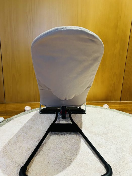 Espreguiçadeira Babybjorn (como nova)64750888734851123