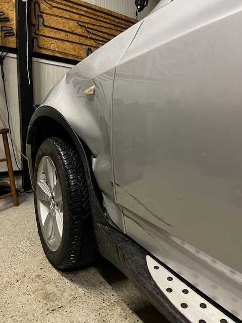 Usuwanie wgnieceń bez lakierowania PDR