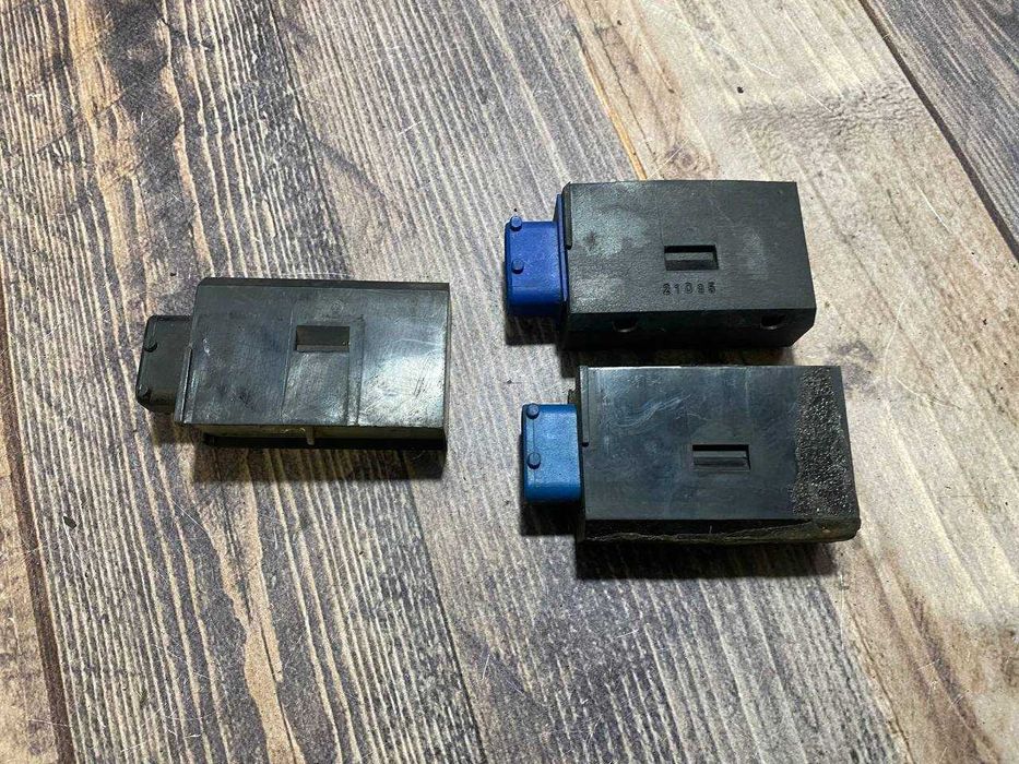 Привід моторчик актуатор замка BMW E36 / E34 / E32 / Z3 67118353012 / 67111387607