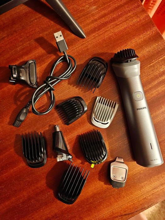 Aparador multifunções Philips
