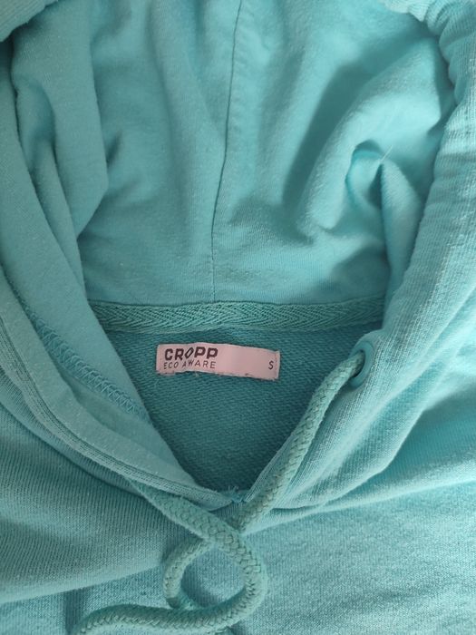 Niebieska bluza damska z kapturem Cropp S 36