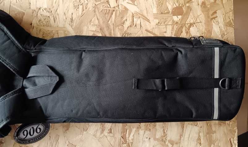 906 GBP-EE04 Explorer style gigbag. Excellent.