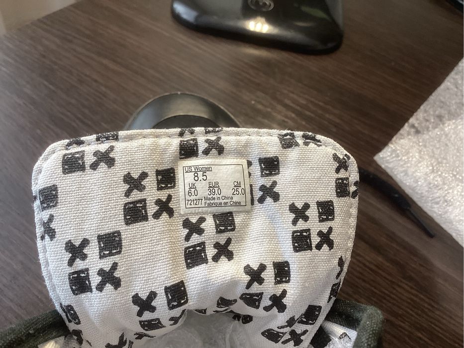 Кеди жіночі, 39 розмір