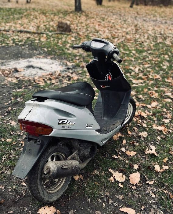 Продам Хонда дио 27