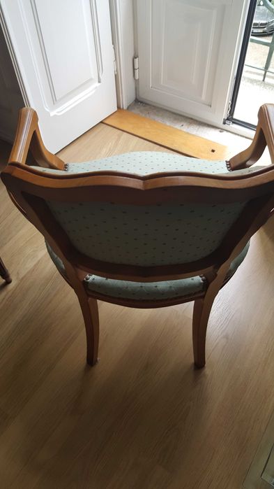 Cadeirão Bergère Francês exelente estado escritório ou sala