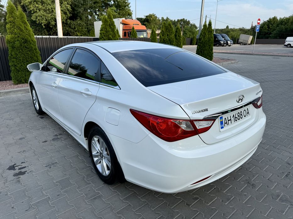 Продам новую Hyundai Sonata