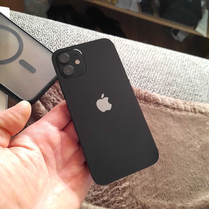 Iphone 12 64gb 6 cali super stan 86% kondycji 100% sprawny