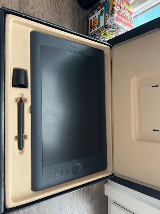 Wacom intuos pro large