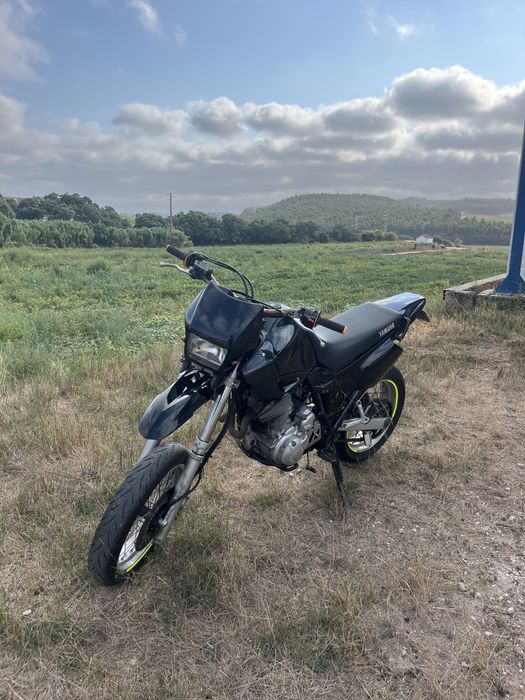 Yamaha XT600 super motard