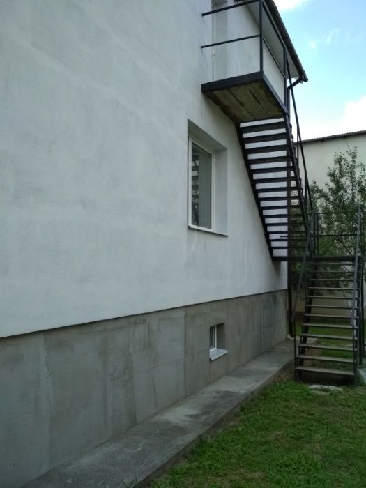 Продам 2-х этажный дом, от владельца, в Каменце-Подольском.