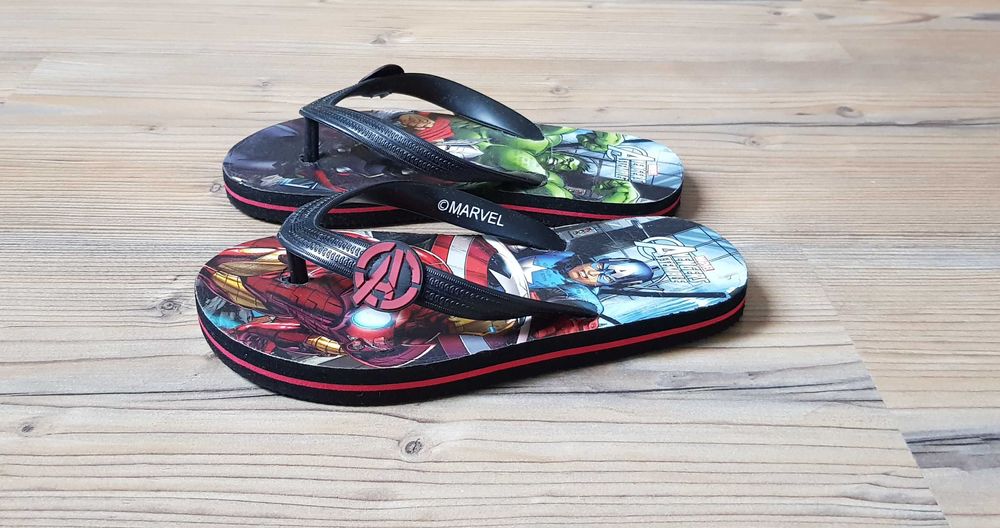 japonki, klapki Marvel Avengers rozm. 28/29