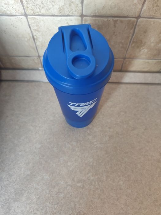 Kubek do koktajli sportowy 700ml