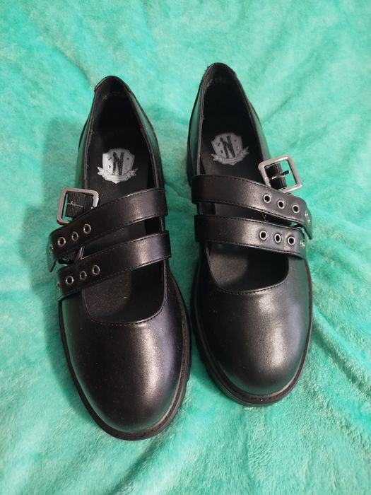 Туфлі р.39 жіночі трендові чорні нові Венздей