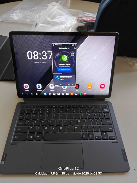 Tablet Lenovo P11 Pro 128gb - 6 ram - Com teclado e Precision Pen 2