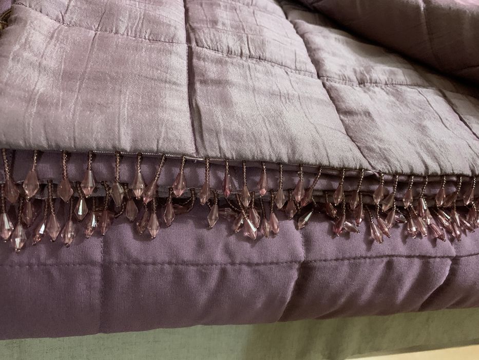 Покрывало Laura Ashley Quilted Bedspread Throw Amethyst 240x260