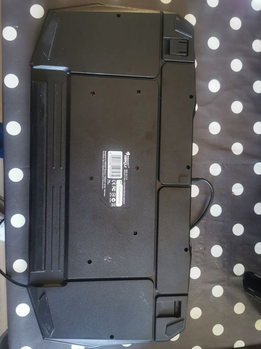 Teclado illuminated gaming roccat