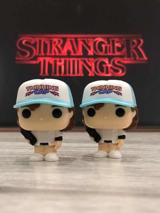 Обміняю ДАСТІНА на будь-яку фігурку з stranger things – kinder joy