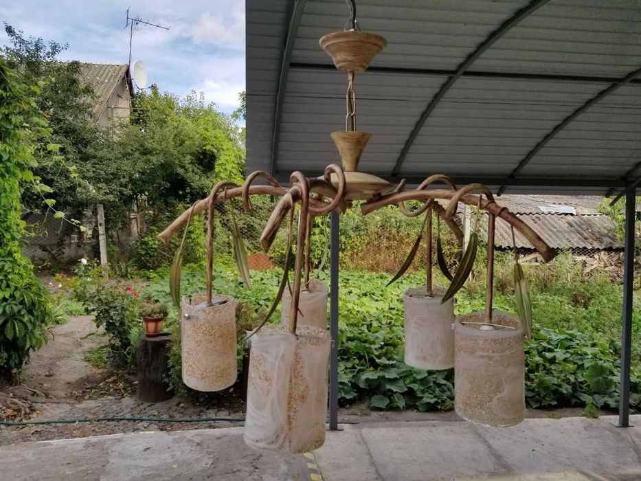 Люстра в стилі афро