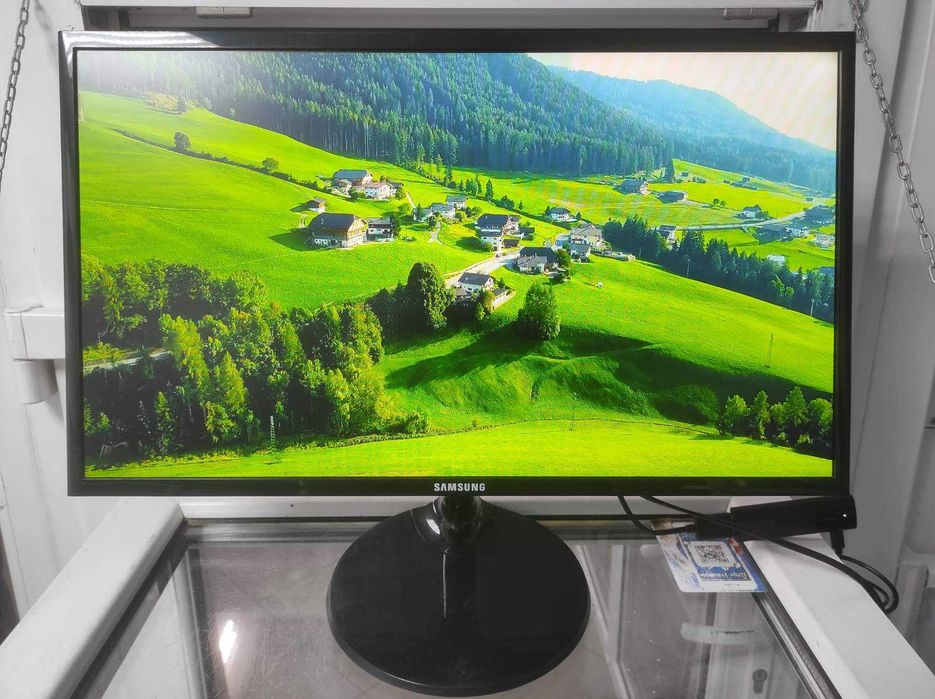 Монітор Samsung S24F350FHI
