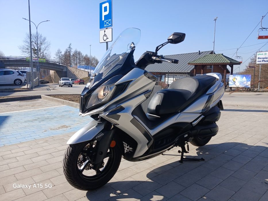 Sprzedam Max skuter Kymco downtown 125 r.2021
